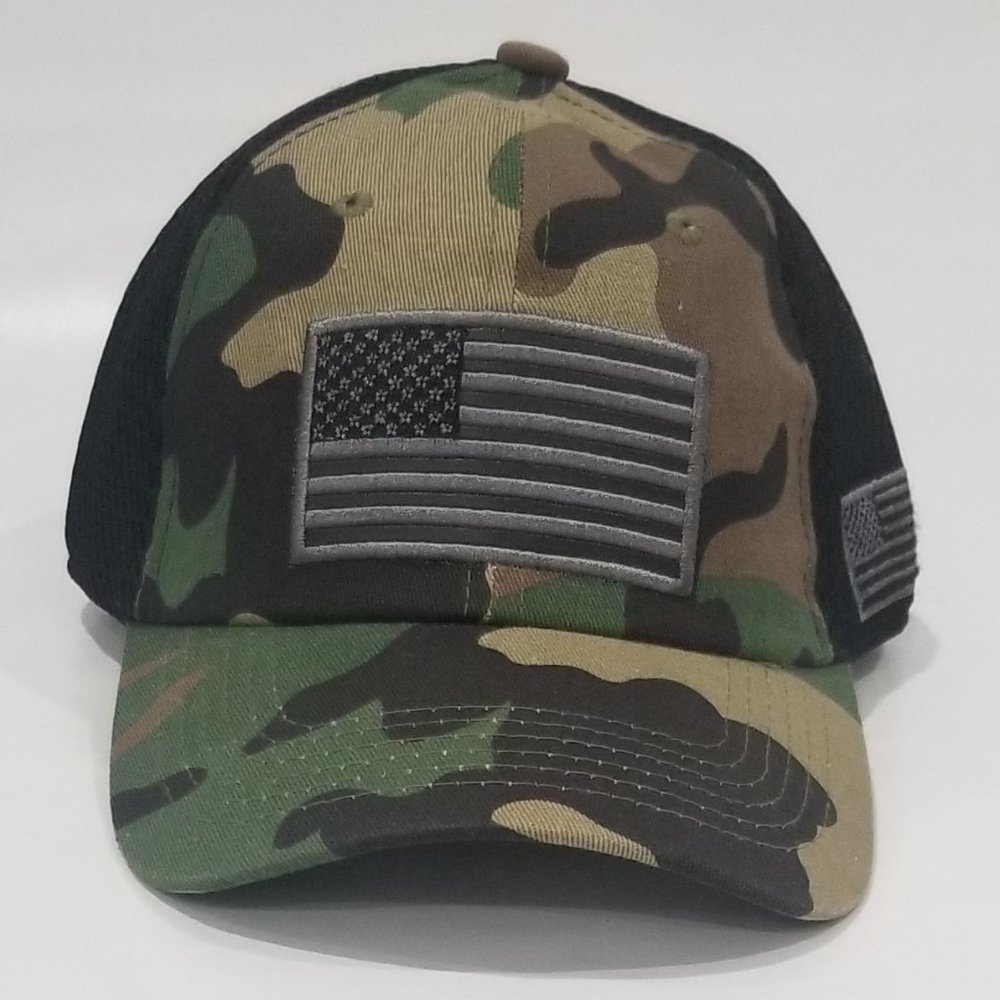 WayCaps - Camo USA Flag Mesh Adjustable Cap - Picture 2 of 13